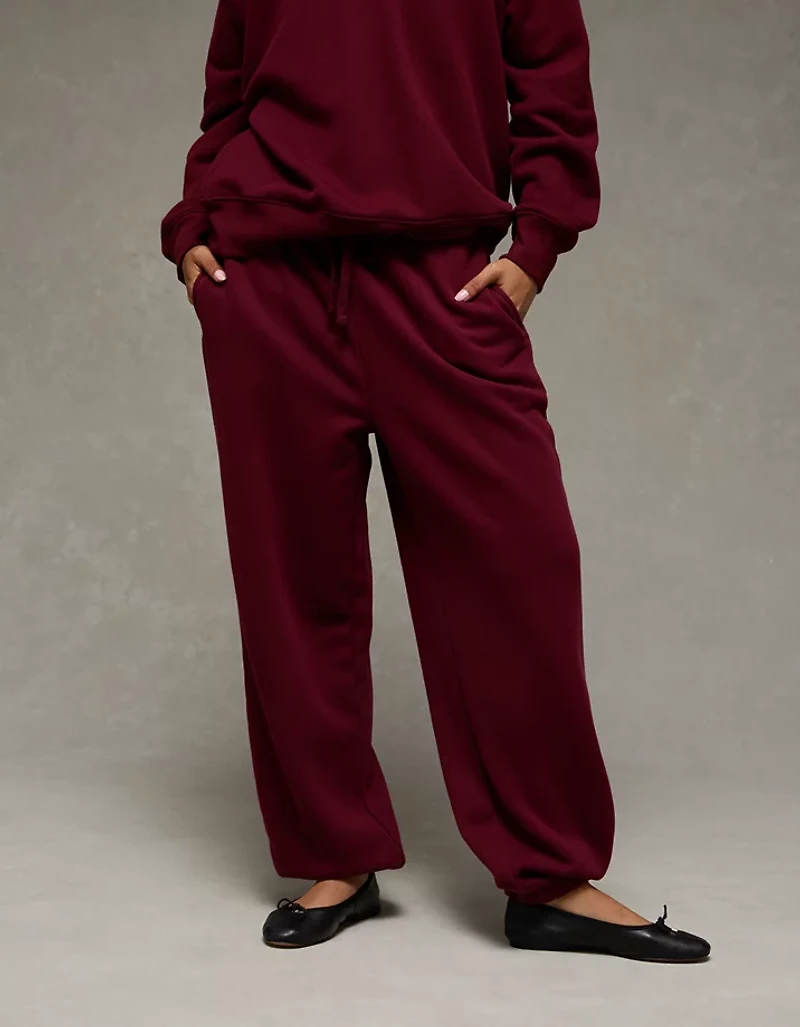 AE Everyday Luxe Jogger