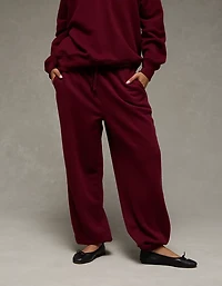 AE Everyday Luxe Jogger