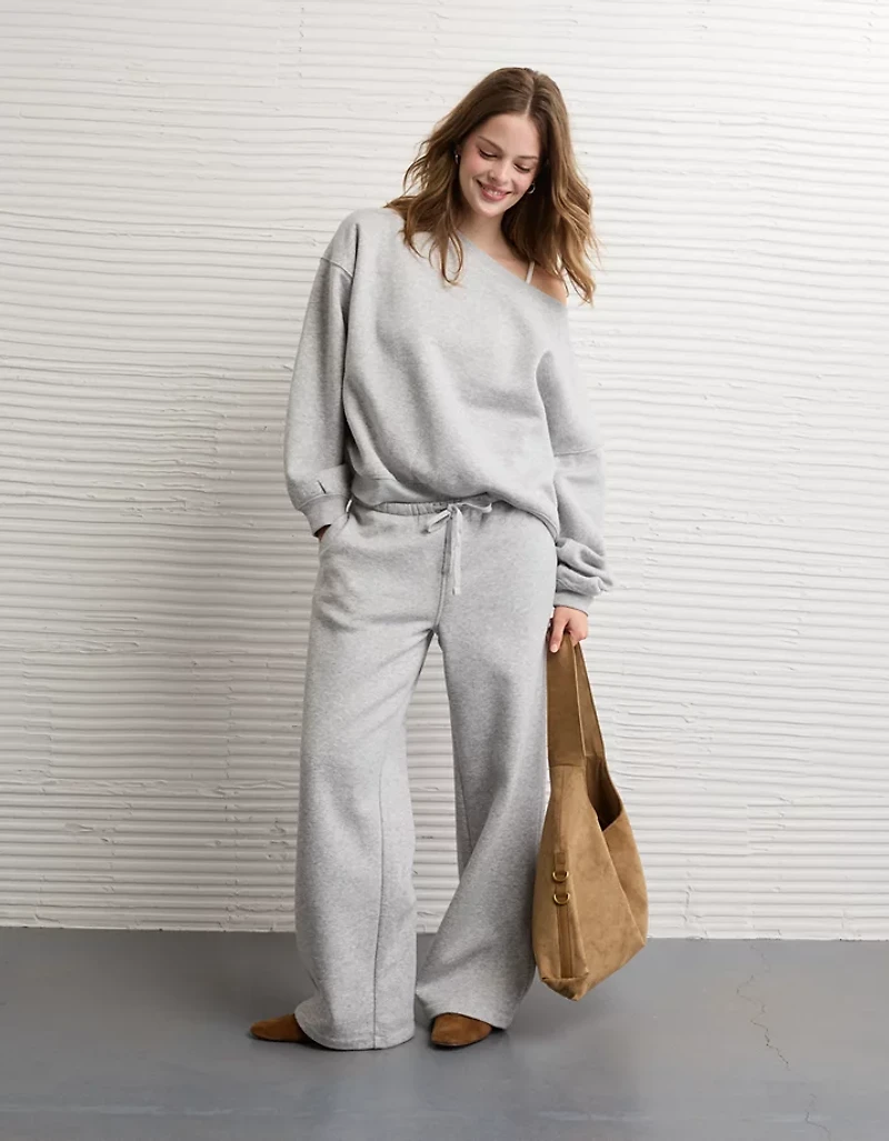 AE Everyday Luxe Straight Sweatpant