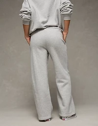 AE Everyday Luxe Straight Sweatpant