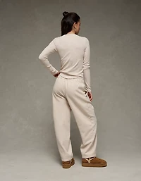 AE Everyday Luxe Barrel Sweatpant