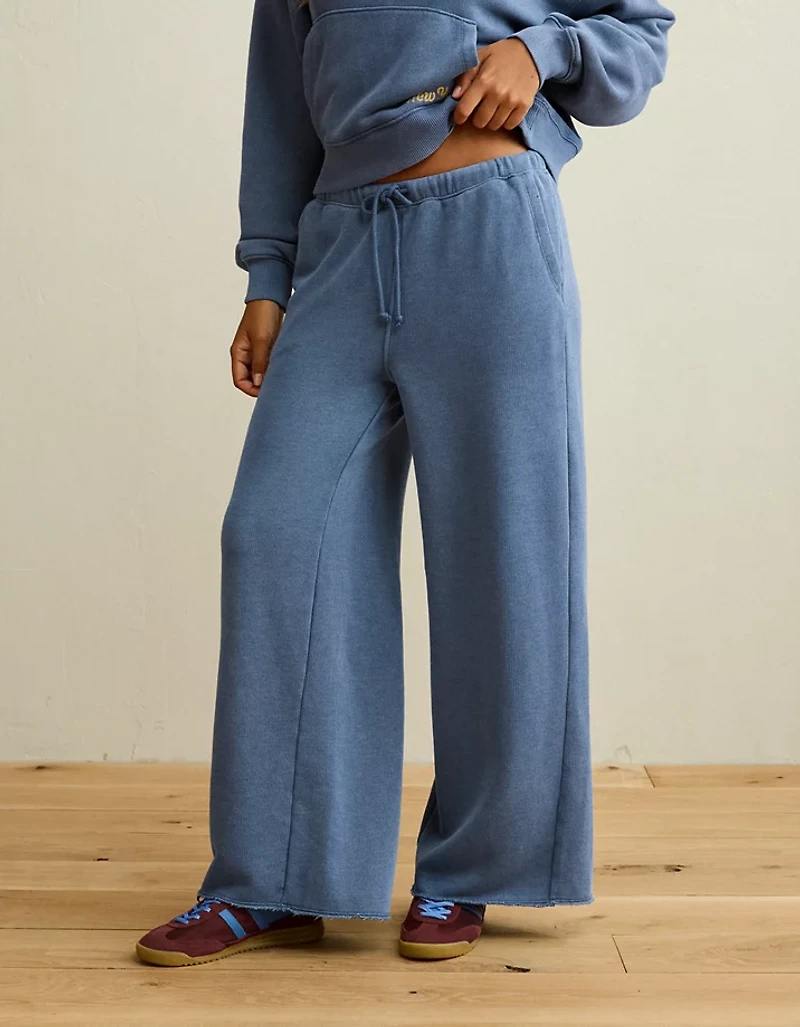 Pantalon en molleton à jambe large et taille basse Campus AE