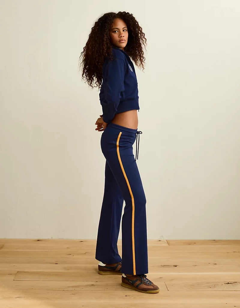 Pantalon de survêtement à jambe semi-évasée AE