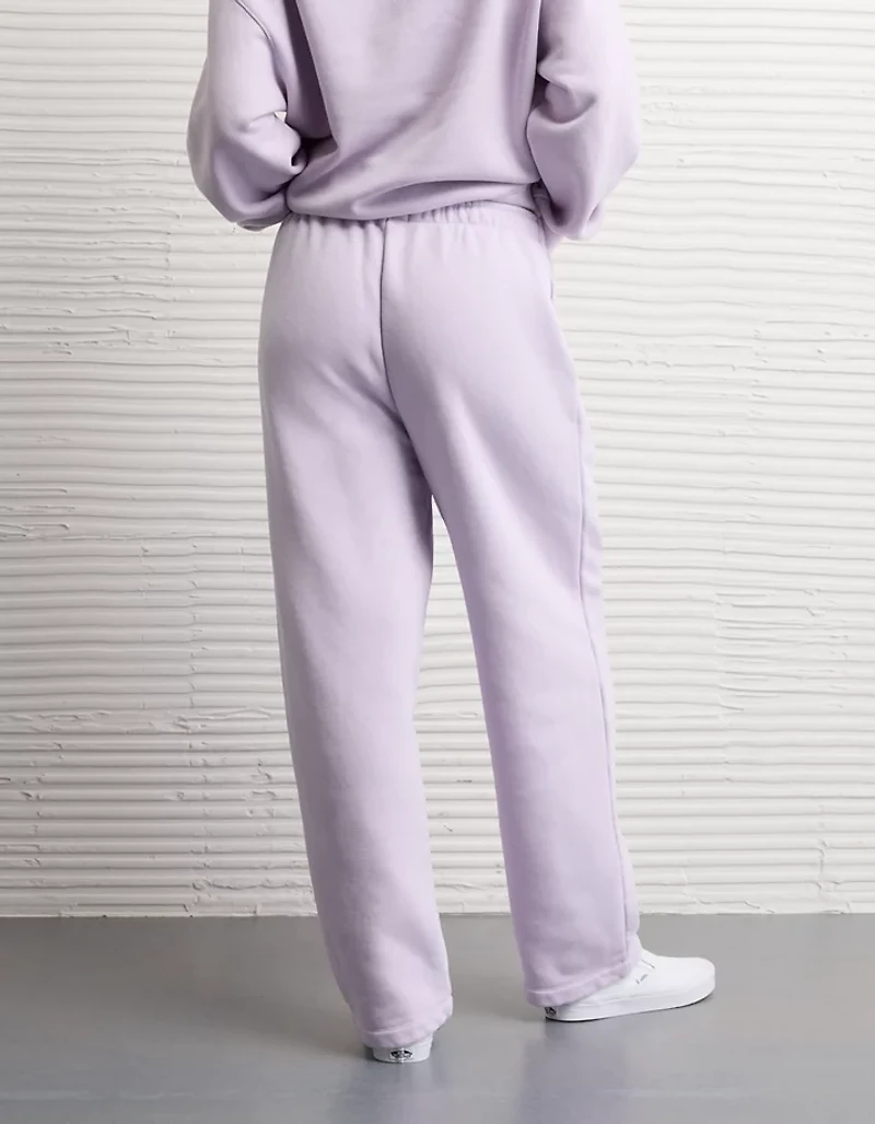 AE Everyday Luxe Barrel Sweatpant