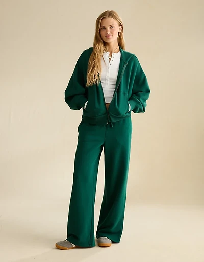 AE Everyday Luxe Straight Sweatpant