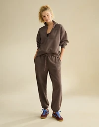 AE Everyday Luxe Low-Rise Baggy Jogger