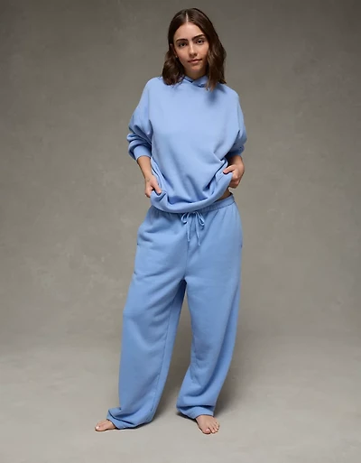 AE Everyday Luxe Barrel Sweatpant