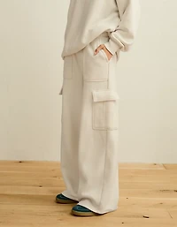 AE Everyday Luxe Cargo Wide-Leg Sweatpant