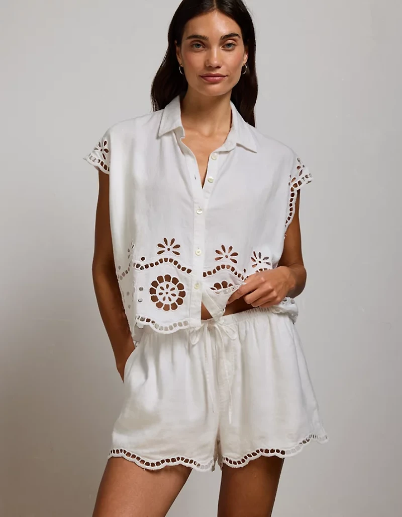 Short à enfiler en mélange de lin brodé AE77
