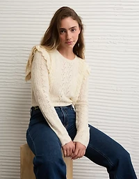 Chandail à volants en dentelle AE