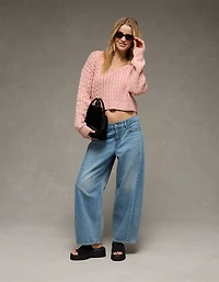 Chandail court à encolure en V tricot torsades AE