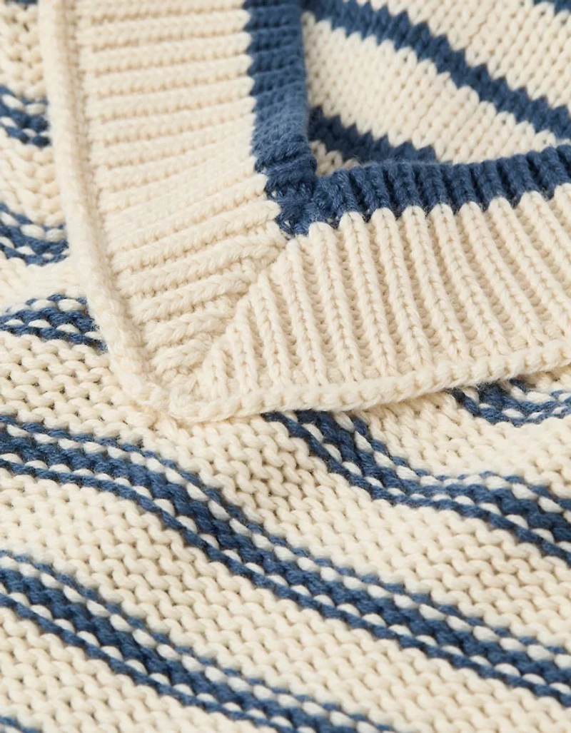 AE Big Hug V-Neck Sweater