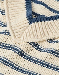 AE Big Hug V-Neck Sweater