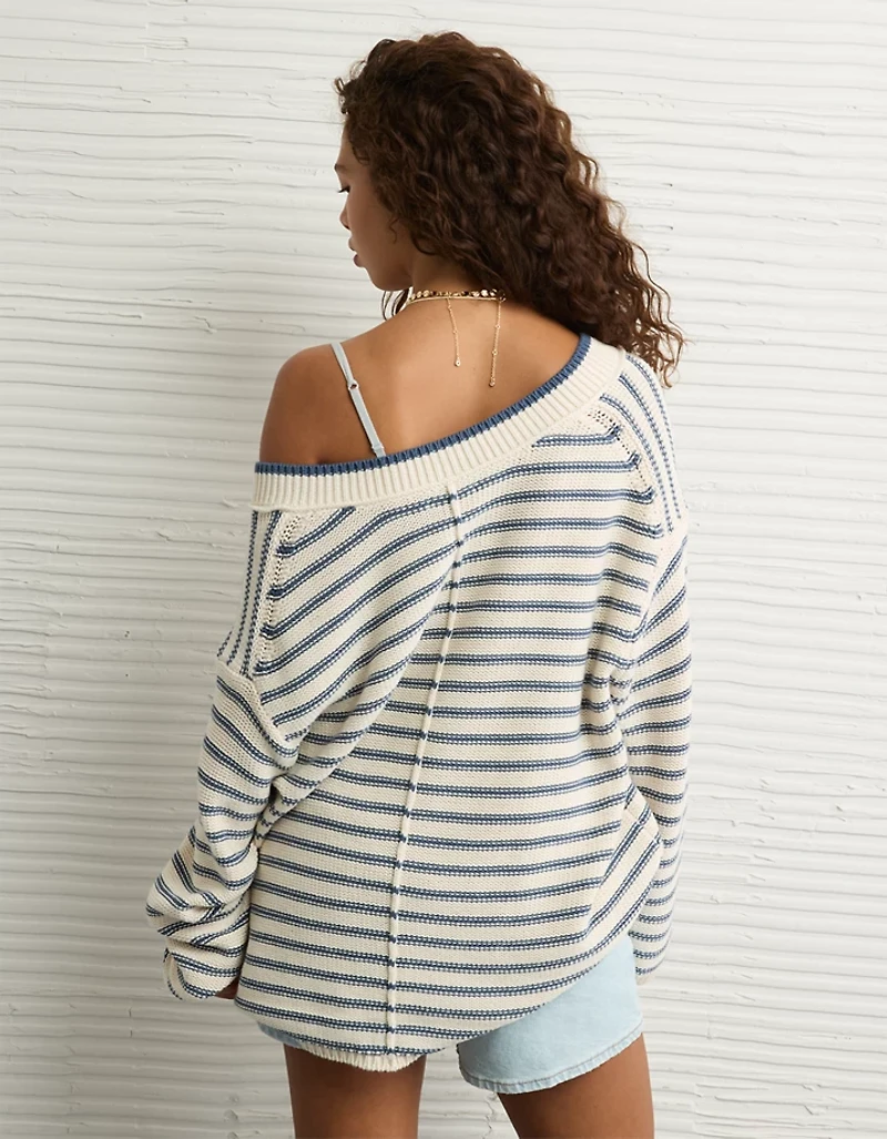 AE Big Hug V-Neck Sweater