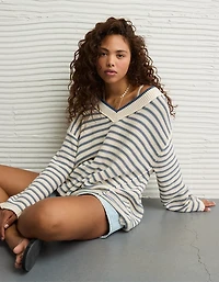 AE Big Hug V-Neck Sweater