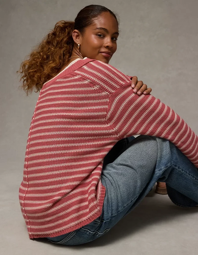 AE Big Hug V-Neck Sweater