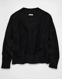 AE Long Weekend V-Neck Sweater