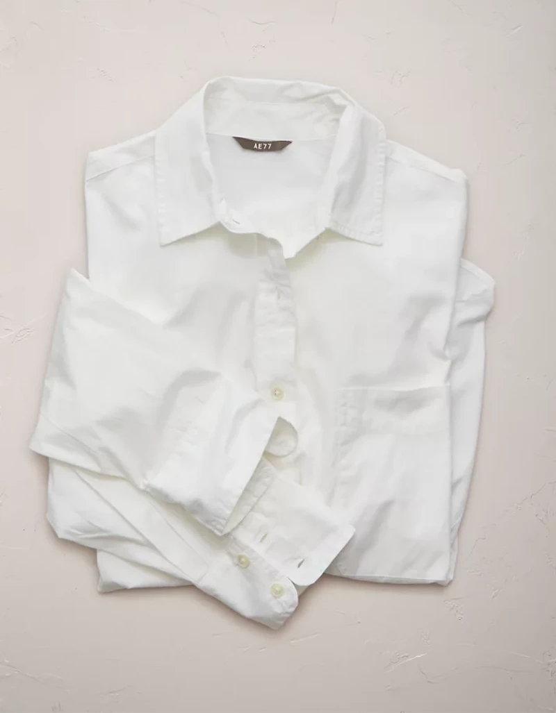 Chemise surdimensionnée à col boutonné en popeline AE77