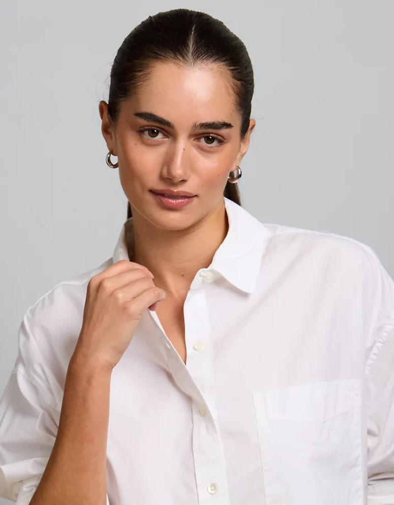 Chemise surdimensionnée à col boutonné en popeline AE77