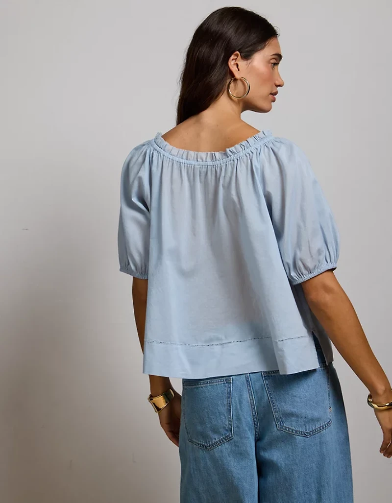 Haut court à manches bouffantes AE77