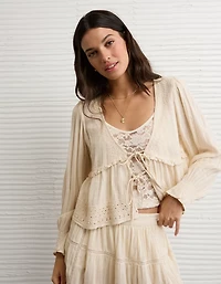 Blouse à volants AE