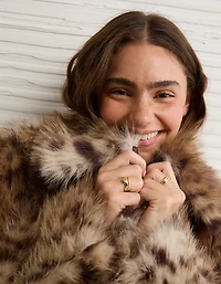 Manteau en fausse fourrure AE