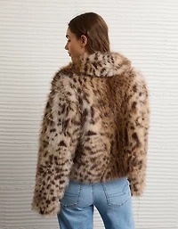 Manteau en fausse fourrure AE