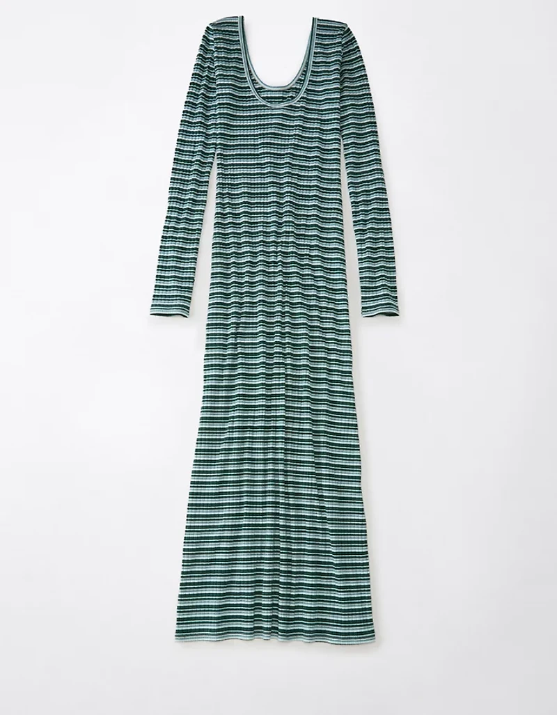 Robe mi-longue en tricot à manches longues AE