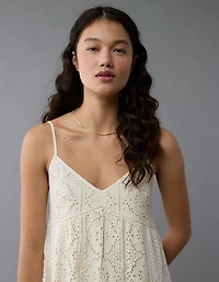Minirobe à œillets et broderie encolure en V AE
