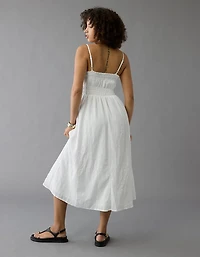 Robe mi-longue boutonnée à garniture ruchée AE