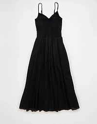 Robe mi-longue avec corsage à smocks et encolure en V AE