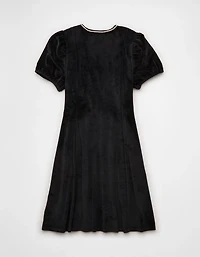 Minirobe à manches bouffantes avec pierre du Rhin AE