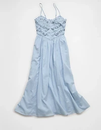 Robe mi-longue à incrustations en dentelle Bella AE