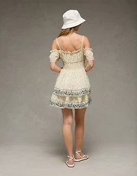 Minirobe à épaule dénudée et smocks AE