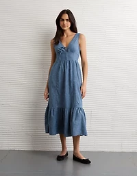 Robe mi-longue nouée à l’avant AE