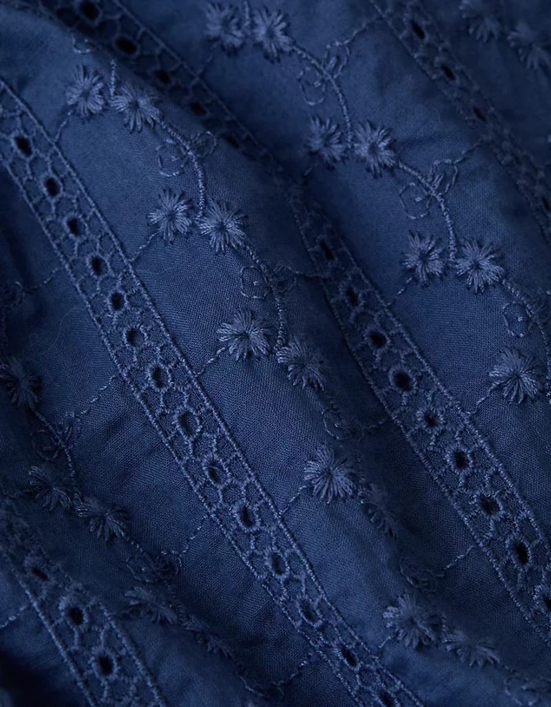 Minirobe à mancherons nouée l'avant AE