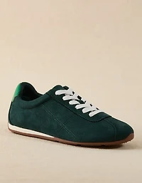 AE Low Pro Runner Sneaker