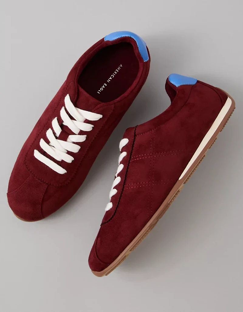 AE Low Pro Runner Sneaker