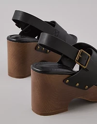 AE Criss-Cross Wedge Clog