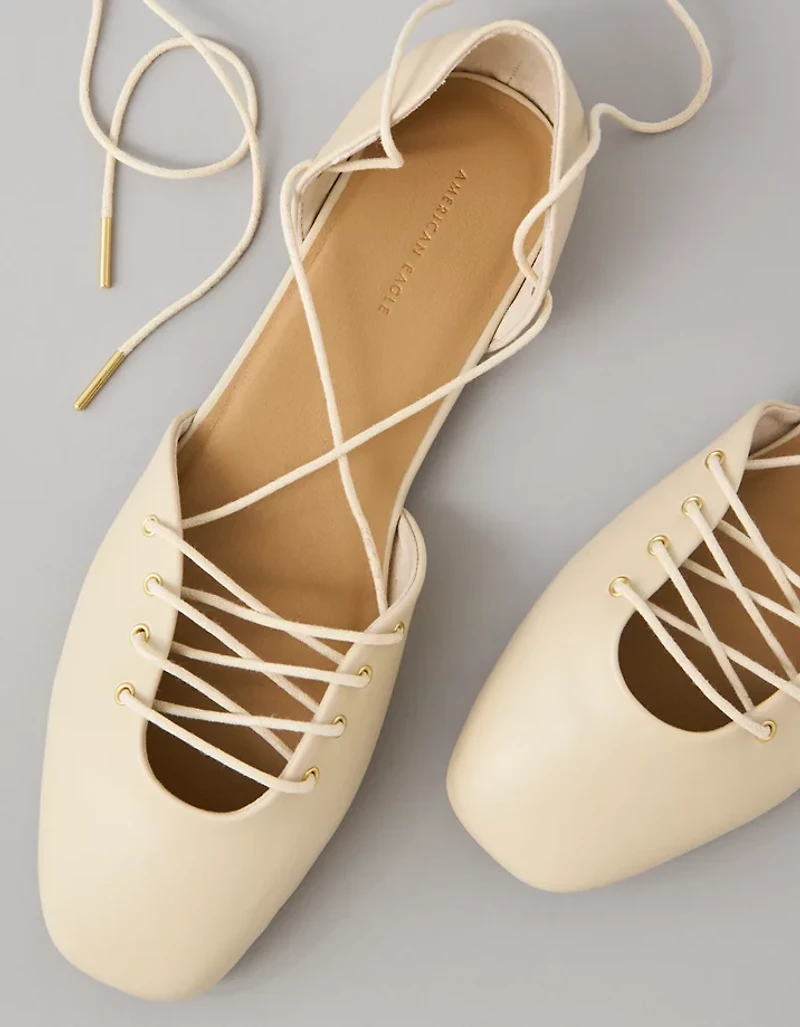 Chaussures plates lacées AE