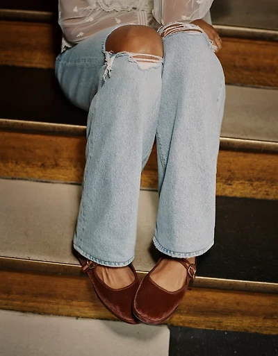 Chaussure à talon plat style Charles IX en velours AE