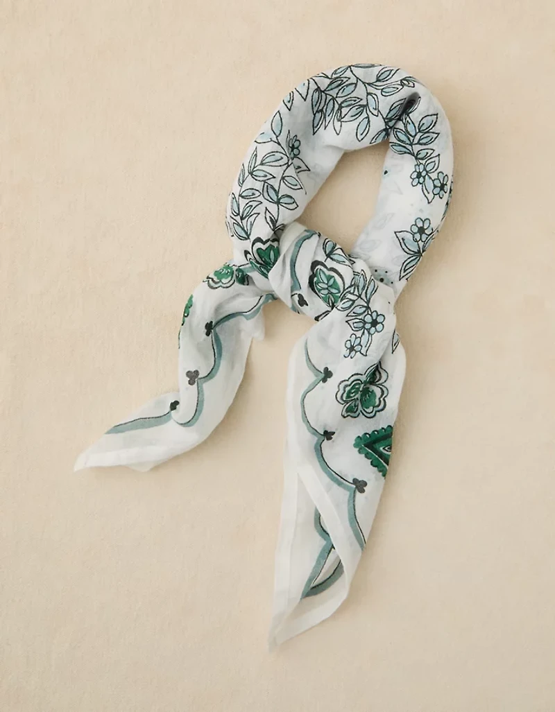 AE Oliver Bandana