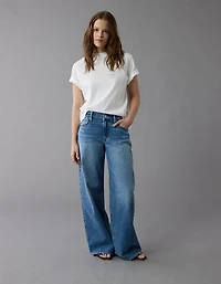 AE Strigid Low-Rise Ultra Wide-Leg Jean
