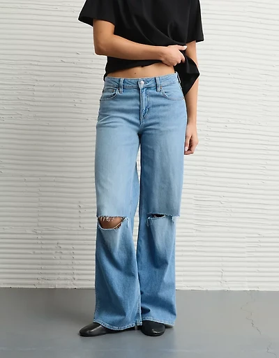 AE Dreamy Drape Stretch Ripped Low-Rise Baggy Wide-Leg Jean
