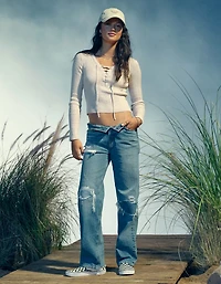 AE Strigid Low-Rise Baggy Straight Jean