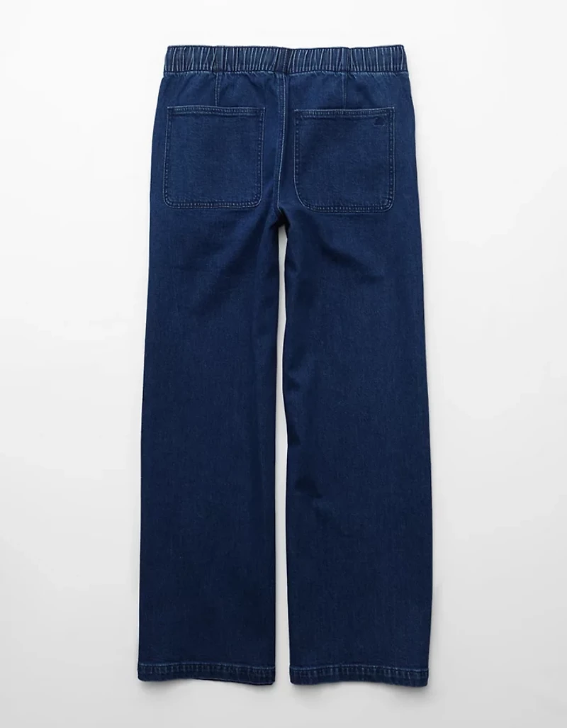 AE Dreamy Drape Strigid Low-Rise Baggy Ultra-Wide Leg Jean