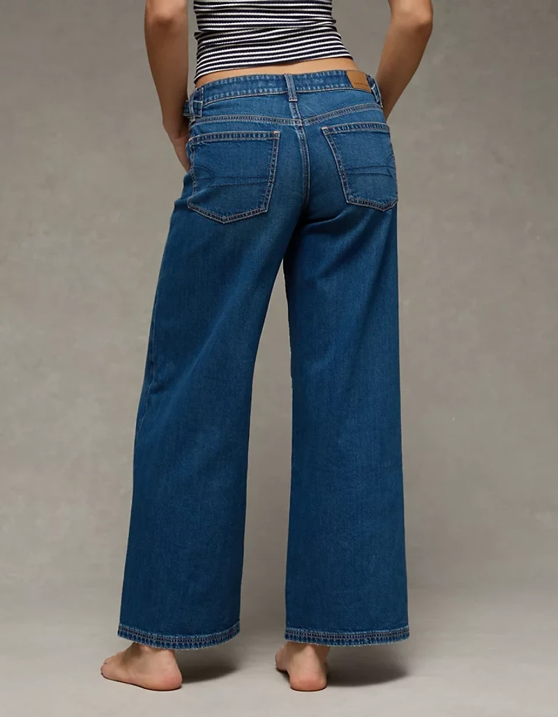 AE Dreamy Drape Strigid Low-Rise Baggy Wide-Leg Jean