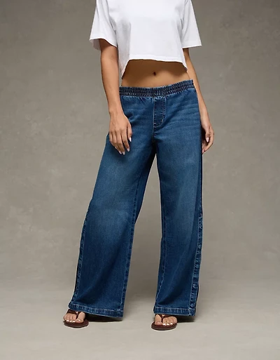 AE Low-Rise Pull-On Baggy Jean