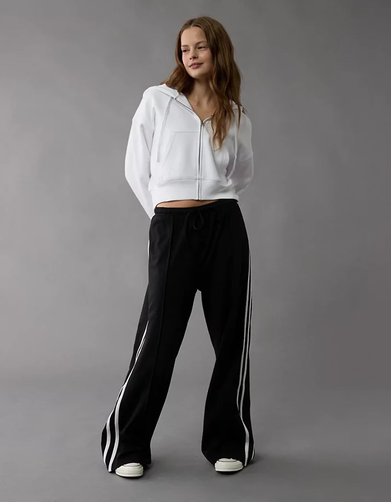 AE Everyday Luxe Zip-Up Hoodie