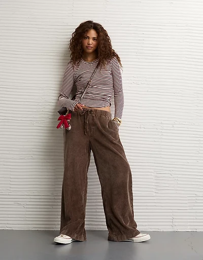AE Stretch Corduroy Low-Rise Baggy Wide-Leg Pant